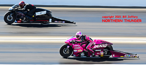 PSM - Angie Smith (near lane) vs Eddie Krawiec 
(far lane)